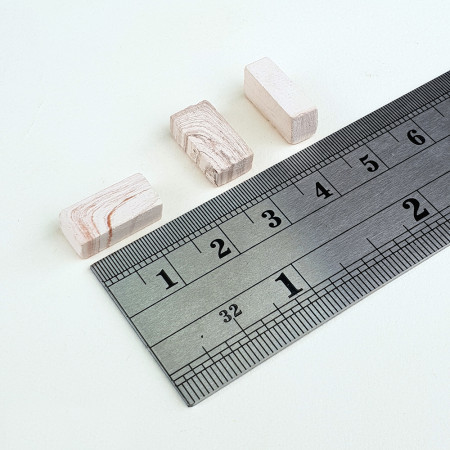 Πέτρες Λευκές  μεγάλες  5.5 x 7  (2000 τμχ)