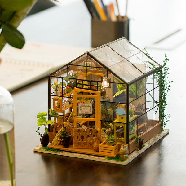 DG104 - Cathys Flower House με Φωτισμό - Hobbycity.gr - RoLife