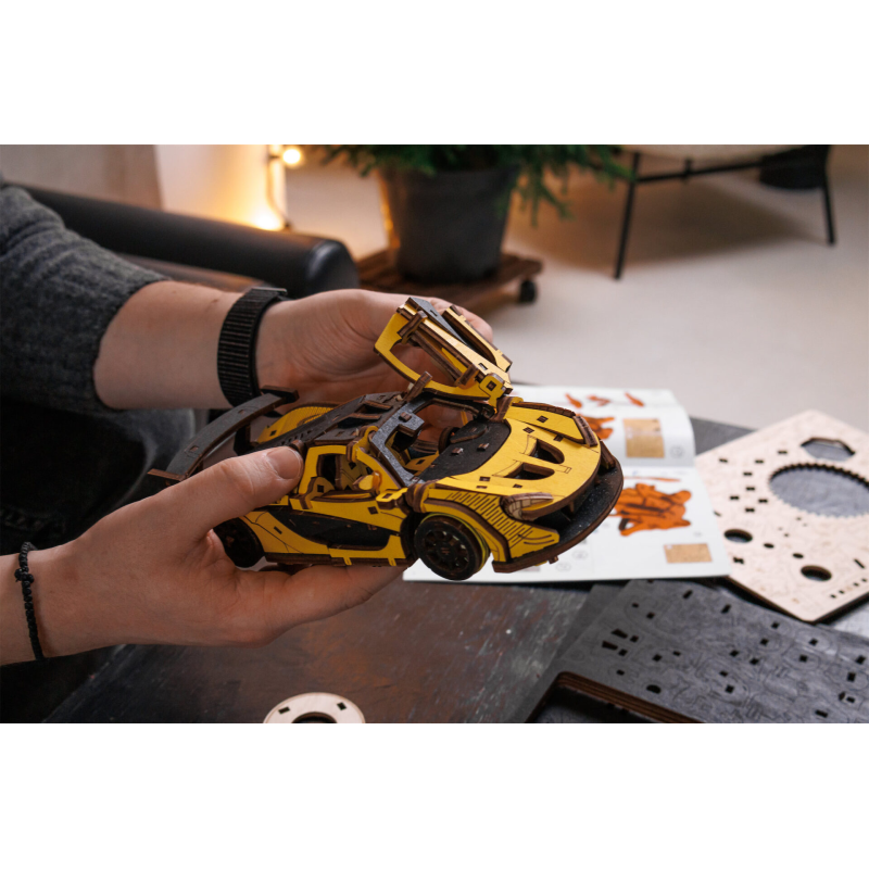 004042 - Racing car – Κίτρινο με Κίνηση - Hobbycity.gr - EWA ECO-WOOD-ART