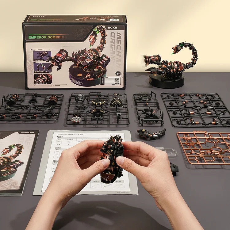 MI04 - Emperor Scorpion Model DIY 3D Puzzle - Hobbycity.gr - Rokr