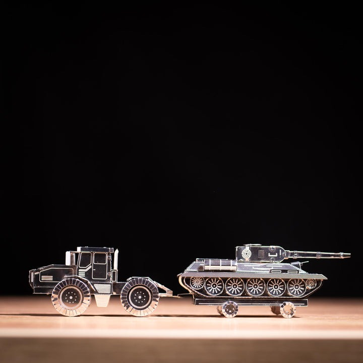 MT074 - Τρακτέρ Slobozhanets - Hobbycity.gr - Metal Time