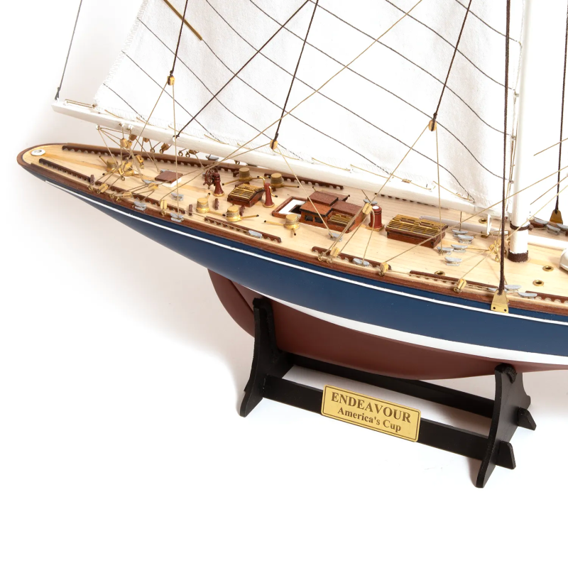 12013 - Endeavour Yacht Model - 1934 America’s Cup - Hobbycity.gr - OcCre
