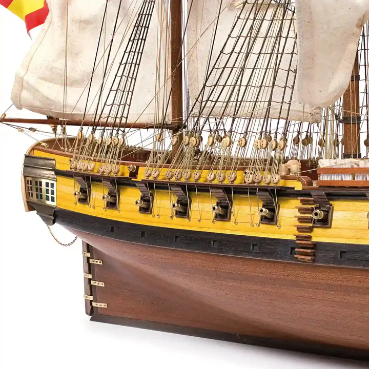 14007 - N.S. Mercedes - Hobbycity.gr - OcCre