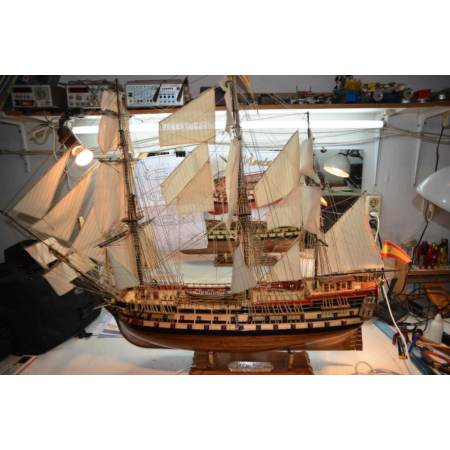Montañés 1:70