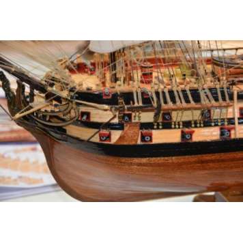 15000-1 - Montañés 1:70 - Hobbycity.gr -