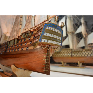 15800-1 - Santísima Trinidad model - Hobbycity.gr - Εξωτερικος Συνεργάτης