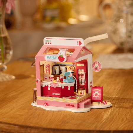 Strawberry Milk Box με φωτισμό