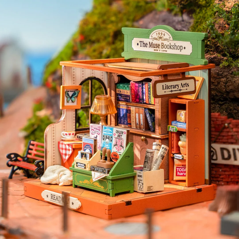 DS040 - The Muse Bookshop DIY Miniature House - Hobbycity.gr - RoLife