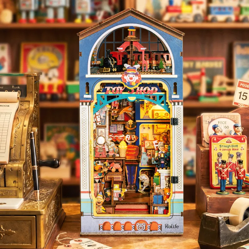 TGB23 - Treasure Toy Shop DIY Book Nook - Hobbycity.gr - RoLife
