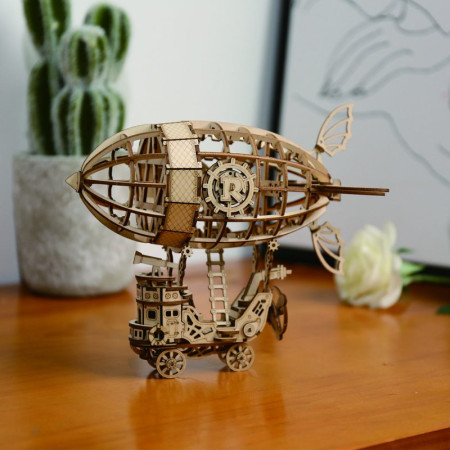 Airship