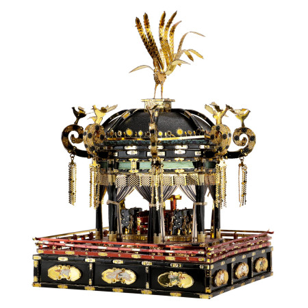 TAKAMIKURA THRONE