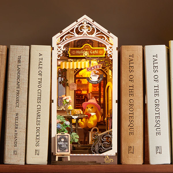 TGB15 - Holiday Cafe DIY Book Nook Shelf Insert - Hobbycity.gr - RoLife